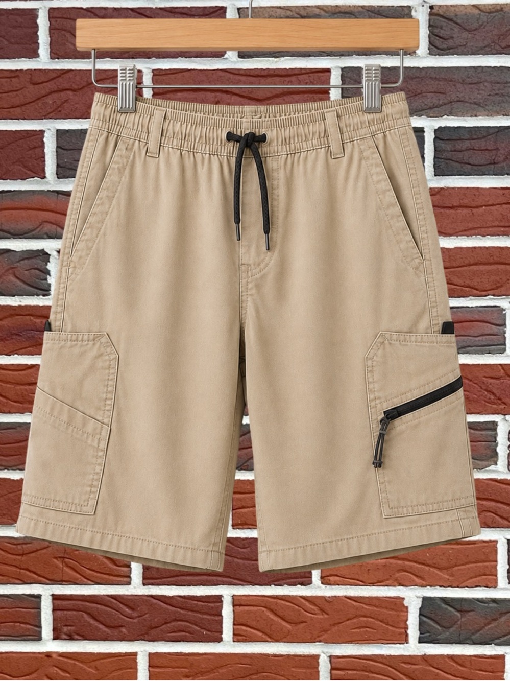Boys Outdoor Cargo Performance Active Khaki Shorts L 10/12